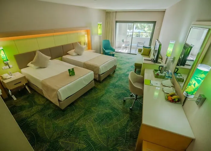 Cornelia De Luxe Belek