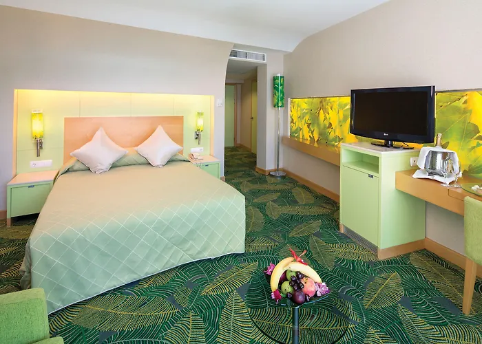 Cornelia De Luxe Resort 5*