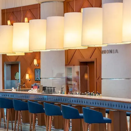度假村 Cornelia De Luxe 5*