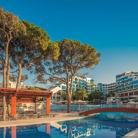 Resort Cornelia De Luxe 5*