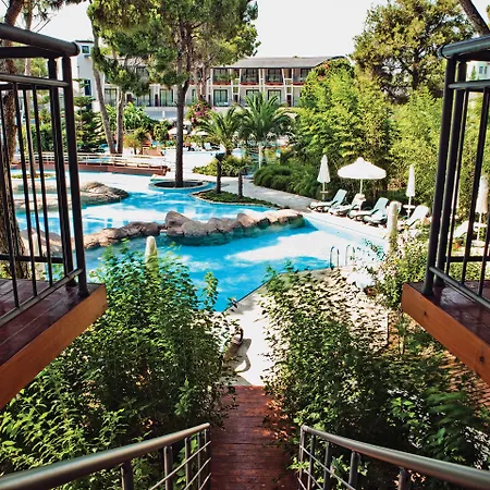 Cornelia De Luxe 5* بيليك