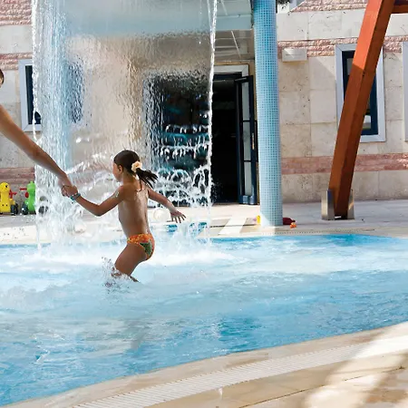 Cornelia De Luxe Belek