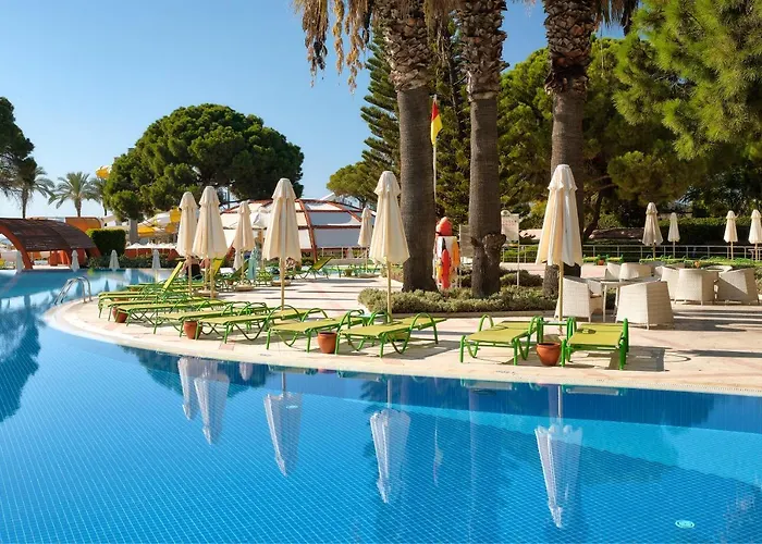 리조트 Cornelia De Luxe 5*