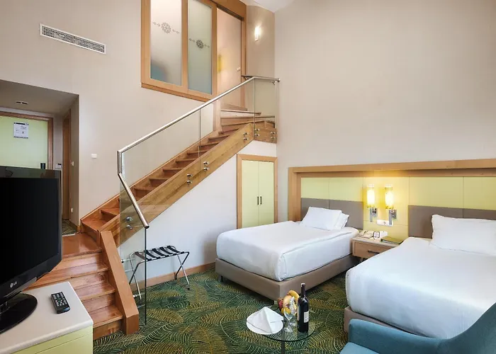 리조트 Cornelia De Luxe