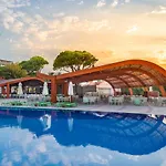Resort Cornelia De Luxe 5*